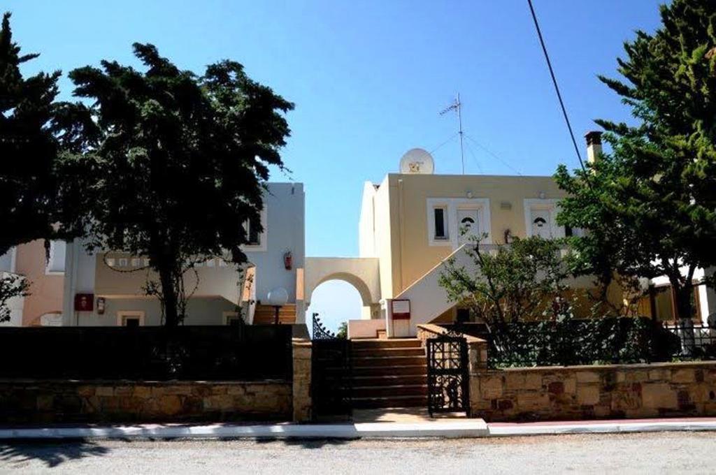 Toulipa Rooms Agia Ermioni Exterior foto